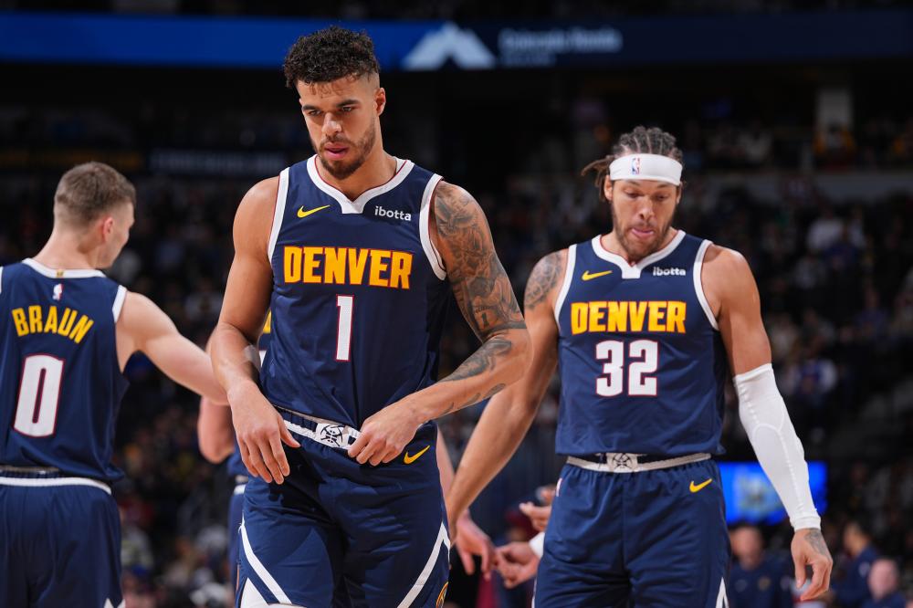 中触底反弹 中触底反弹